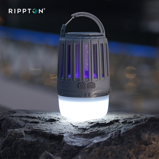 Using Spider R1 as a bivvy light during a fishing trip, camping, outdoor