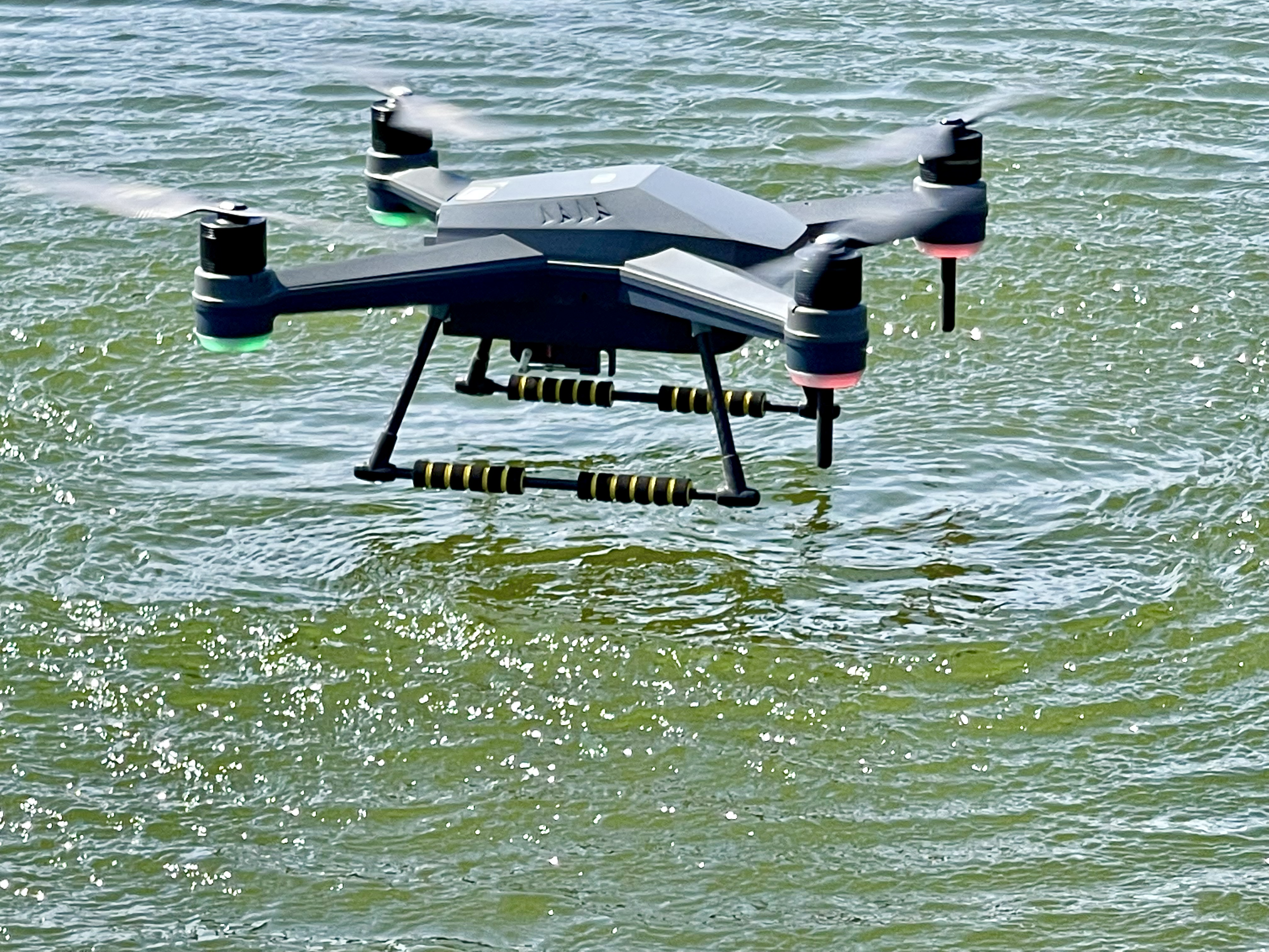 Les avantages de l’utilisation de drones étanches pour la pêche