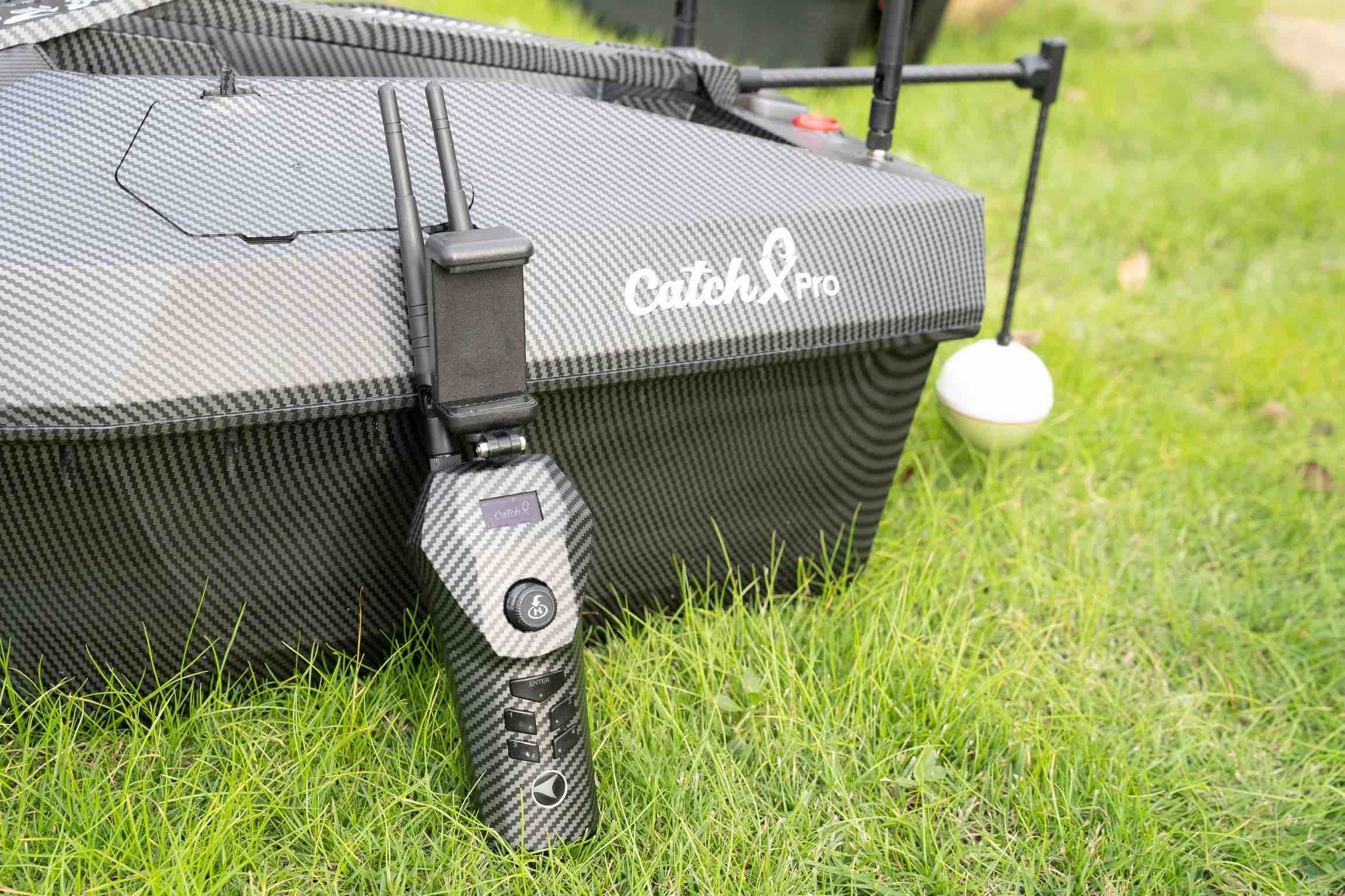 carp bait boat with fish finder