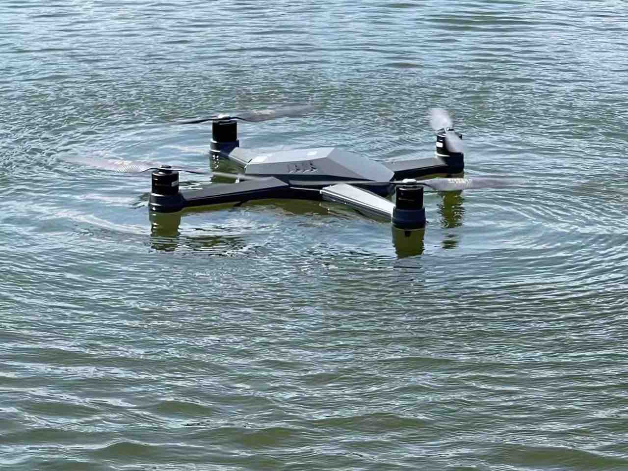 waterproof fishing drone